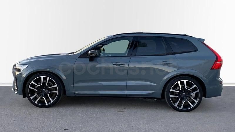 Usado Volvo XC60 Ultimate 197 CV (144 kW) 2023 Gris / plata SUV