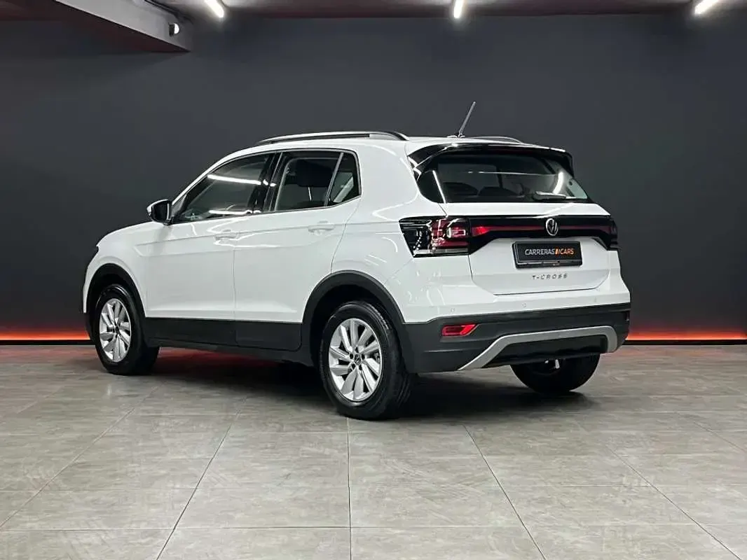 Usado VW T-Cross Advance 110 CV (80 kW) 2023 Blanco SUV