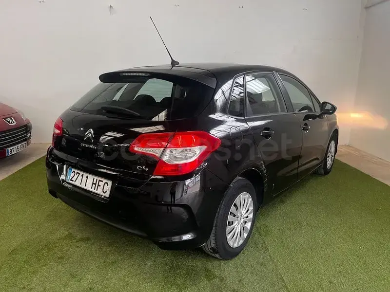 Usado Citroën C4 Exclusive 112 CV (82 kW) 2011 Negro Berlina