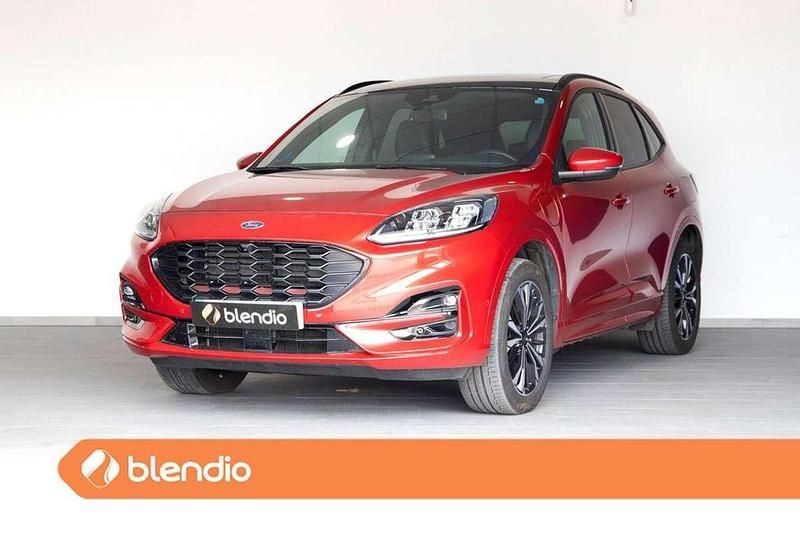 Rojo Usado 2021 Ford Kuga ST-Line X SUV | 31.350 € - Imagen 1/4