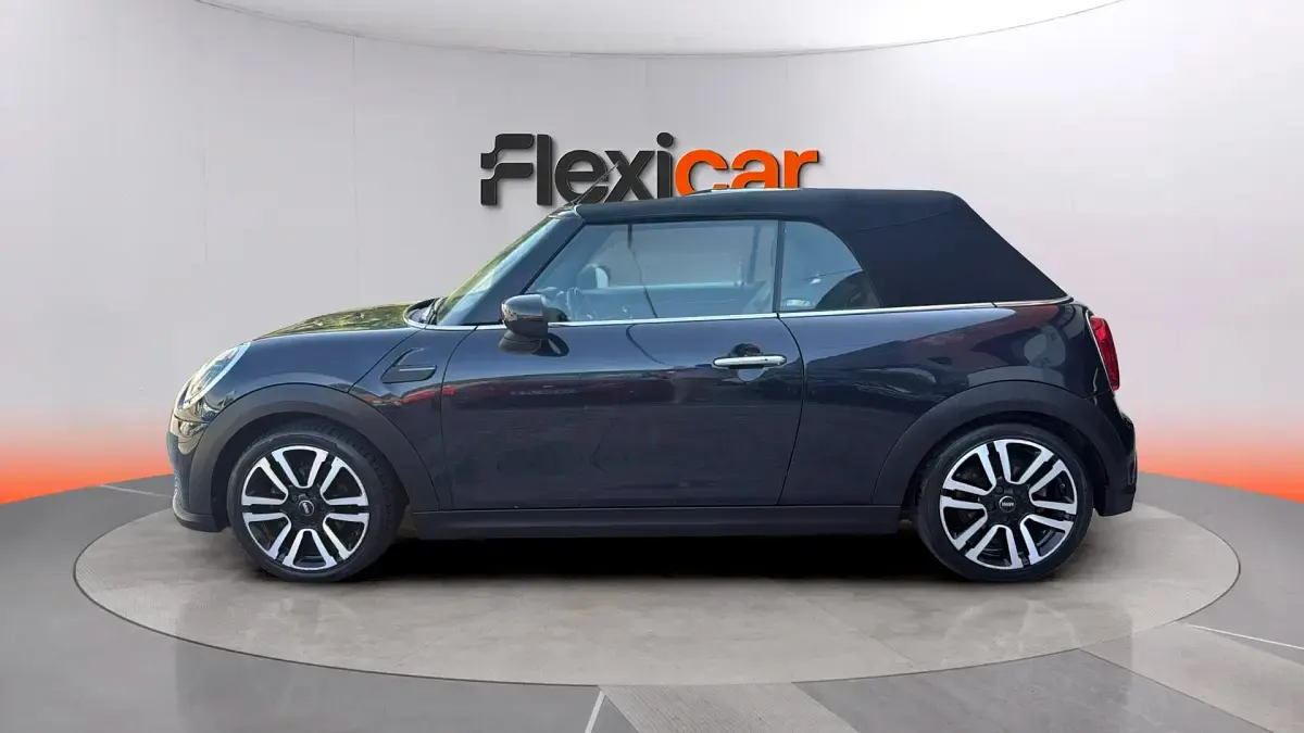 Usado Mini Cooper Cabriolet 136 CV (100 kW) 2022 Negro Descapotable