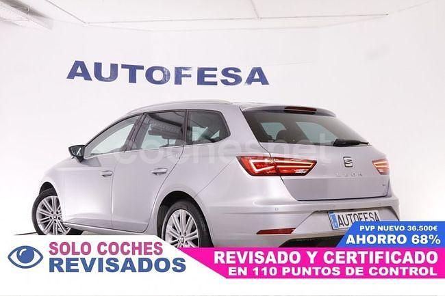 Usado Seat Leon XCELLENCE 130 CV (95 kW) 2020 Gris / plata Familiar