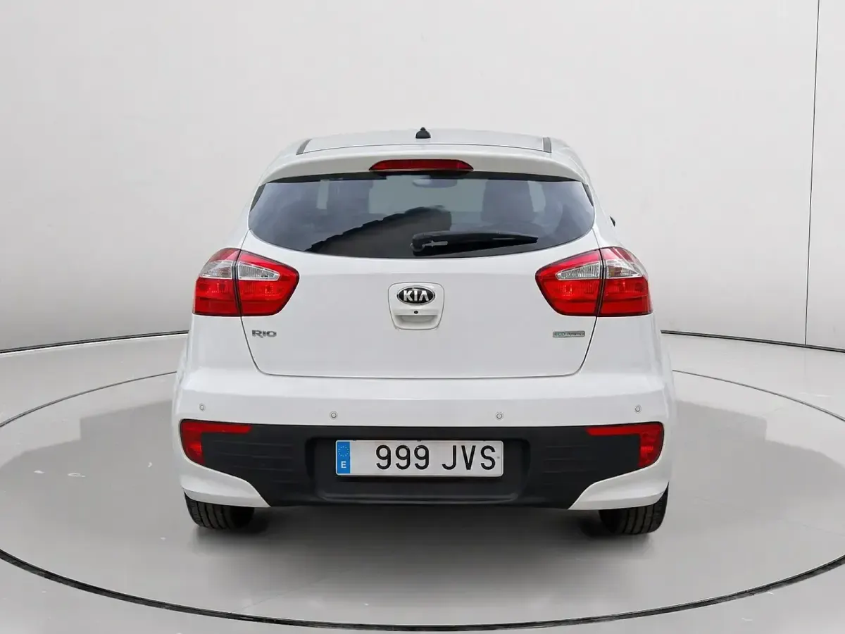 Usado Kia Rio 84 CV (61 kW) 2016 Utilitario