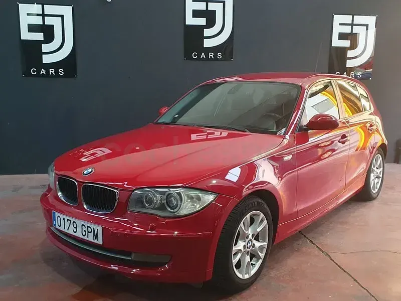 Usado BMW 118 Efficient Dynamics 143 CV (105 kW) 2009 Rojo Utilitario