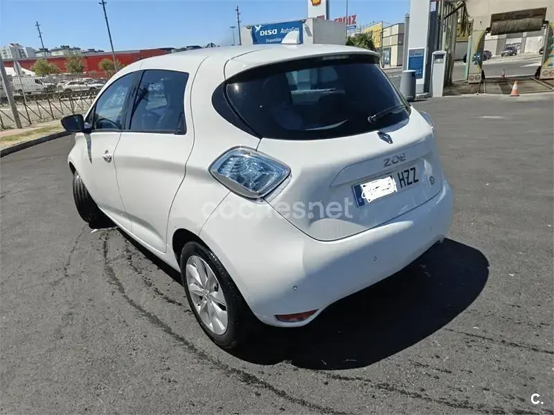 Usado Renault Zoe Intens 2014 Eléctrico Utilitario