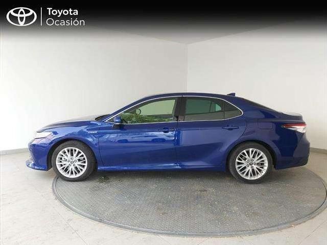 Usado Toyota Camry Luxury 218 CV (160 kW) 2019 Azul cobalto Berlina