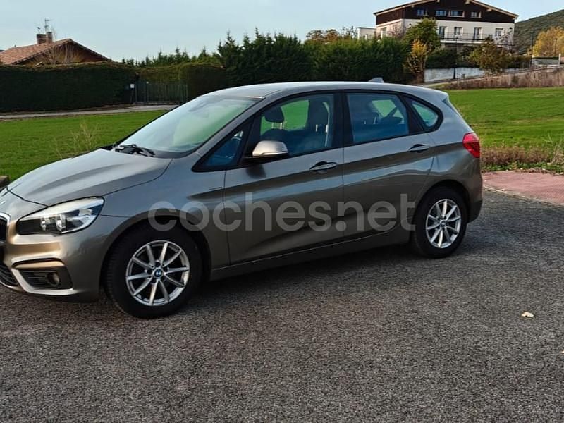 Marrón Usado 2014 BMW 218 Familiar | 9900 € - Imagen 1/4