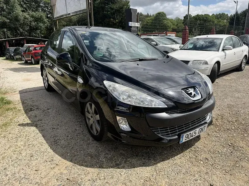 Usado Peugeot 308 120 CV (88 kW) 2009 Negro Berlina