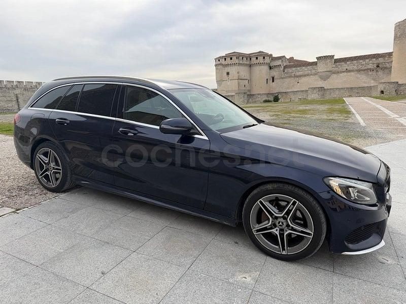 Usado Mercedes C220 170 CV (125 kW) 2017 Azul Familiar