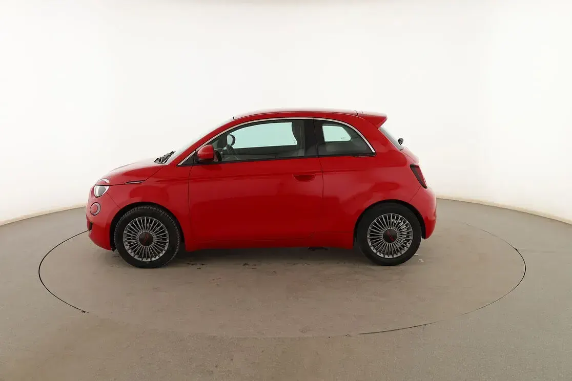 Usado Fiat 500e Red 86 kW (118 CV) 2021 Rojo Berlina