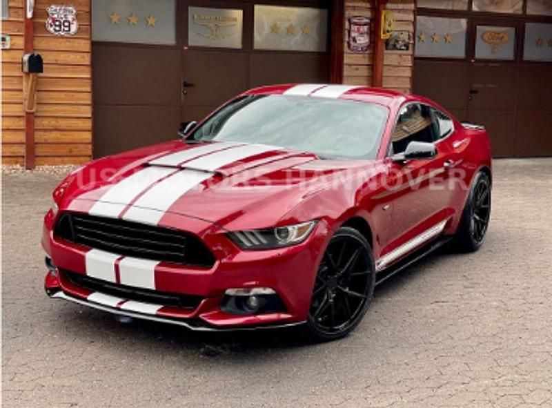 Rojo Usado 2016 Ford Mustang Coupe | 38.350 € - Imagen 1/4