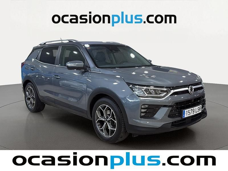 Usado Ssangyong (KGM) Korando Limited 136 CV (100 kW) 2021 Gris SUV