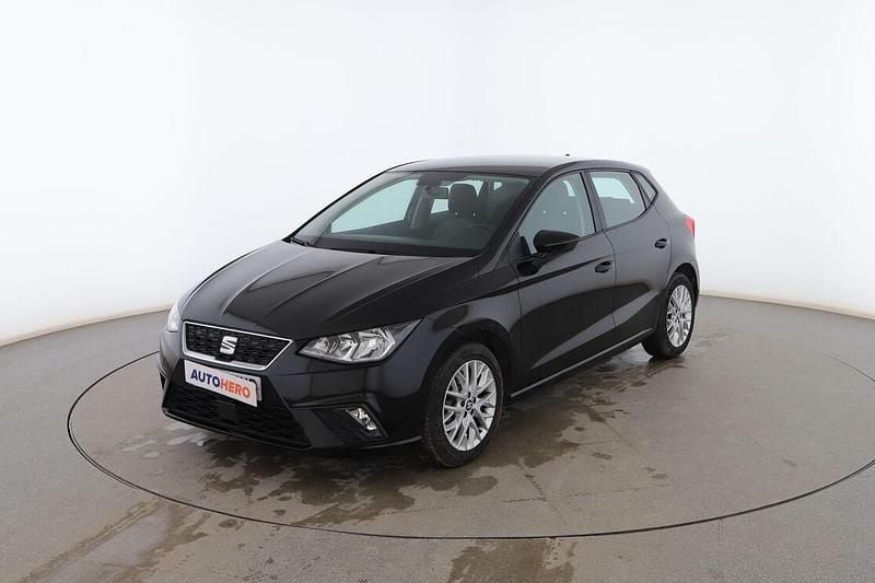 Usado Seat Ibiza Style 95 CV (69 kW) 2018 Negro Utilitario
