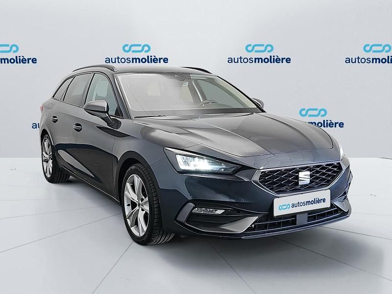 Usado Seat Leon FR 150 CV (110 kW) 2024 Gris Familiar