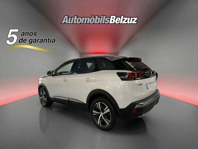 Usado Peugeot 3008 Allure 131 CV (96 kW) 2019 Blanco Monovolumen