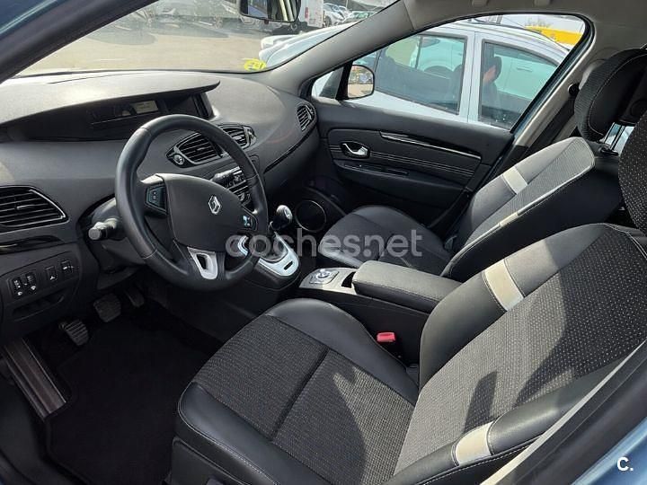 Usado Renault Scénic III 110 CV (80 kW) 2011 Azul Monovolumen