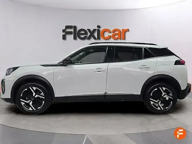 Usado Peugeot 2008 Allure 130 CV (95 kW) 2024 Blanco SUV