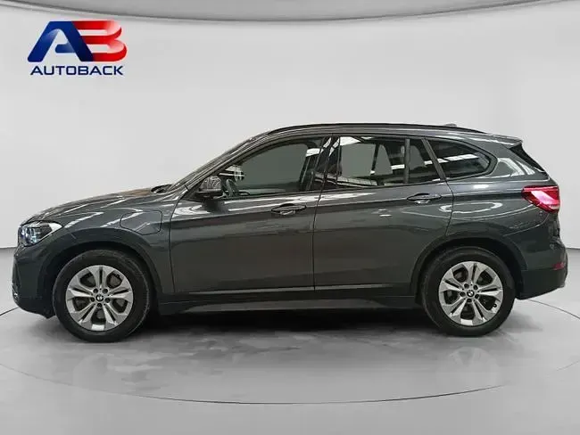 Usado BMW X1 220 CV (161 kW) 2021 Gris / plata SUV