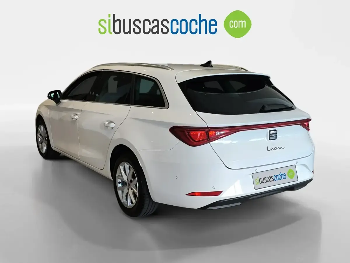 Usado Seat Leon Style 115 CV (84 kW) 2025 Blanco