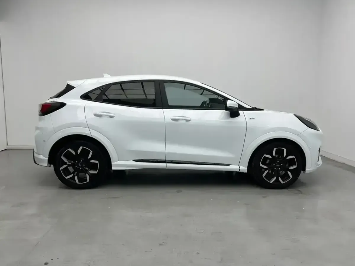 Usado Ford Puma ST-Line X 125 CV (91 kW) 2022 Blanco SUV