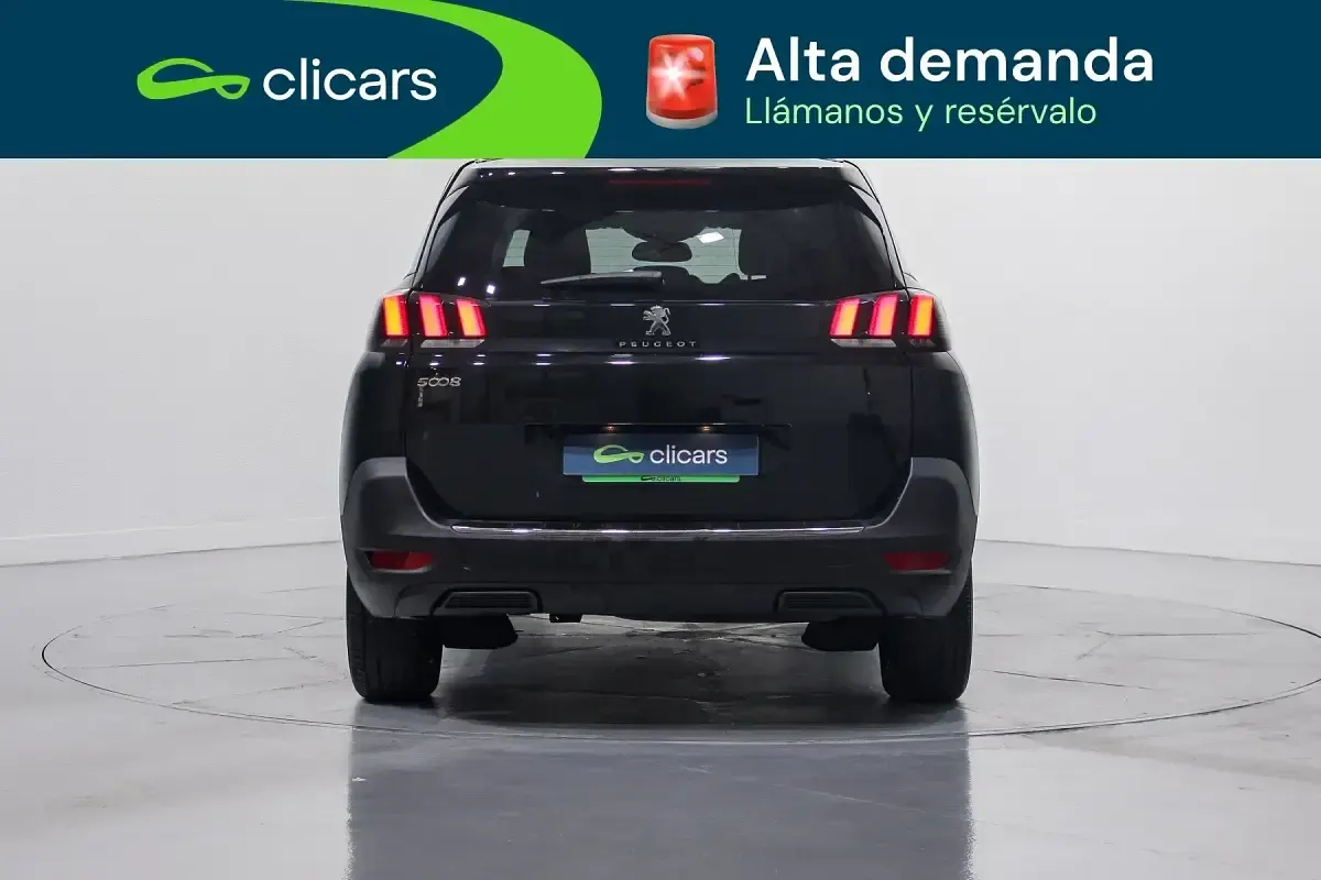Usado Peugeot 5008 Allure 130 CV (95 kW) 2020 Negro SUV