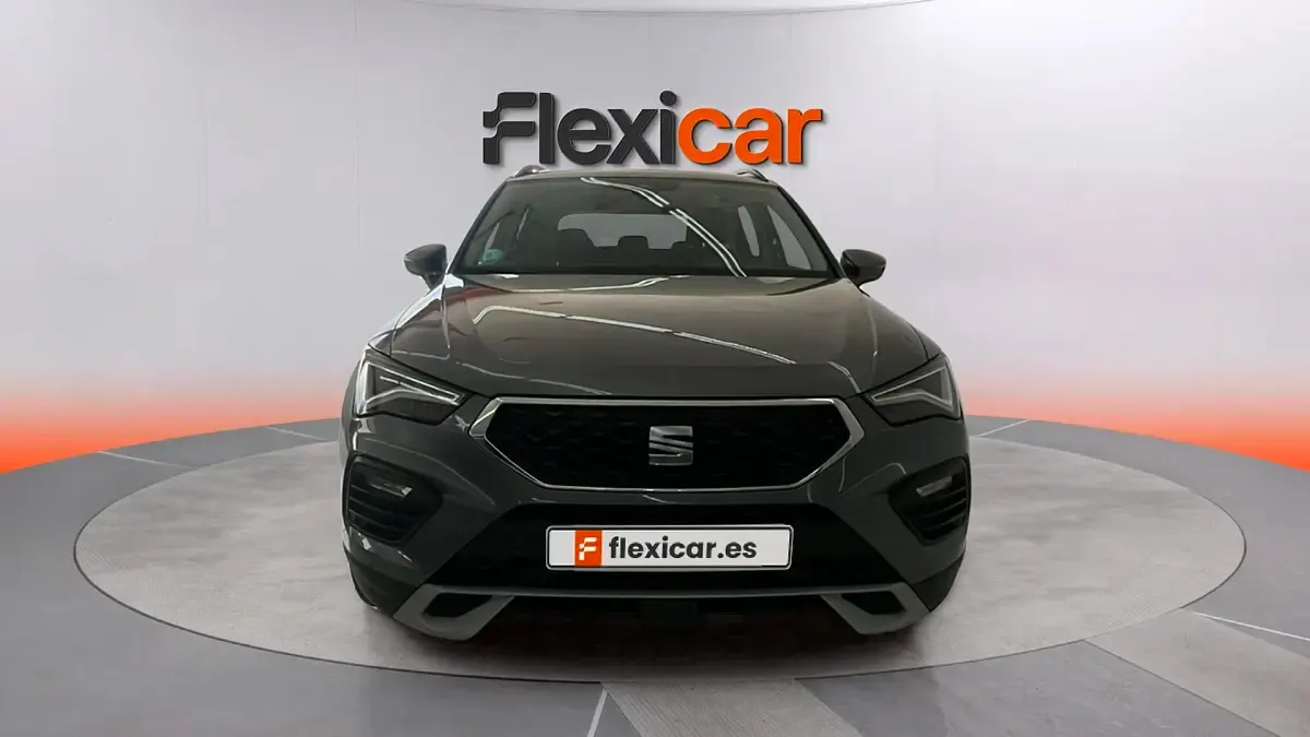 Usado Seat Ateca Style 150 CV (110 kW) 2023 Gris SUV