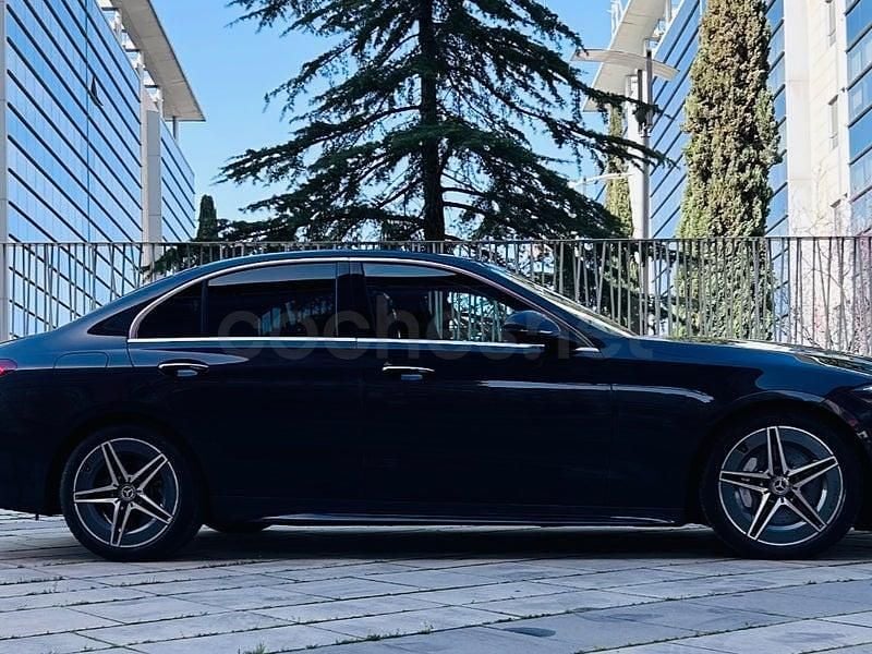 Usado Mercedes C220 200 CV (147 kW) 2024 Gris / plata Berlina