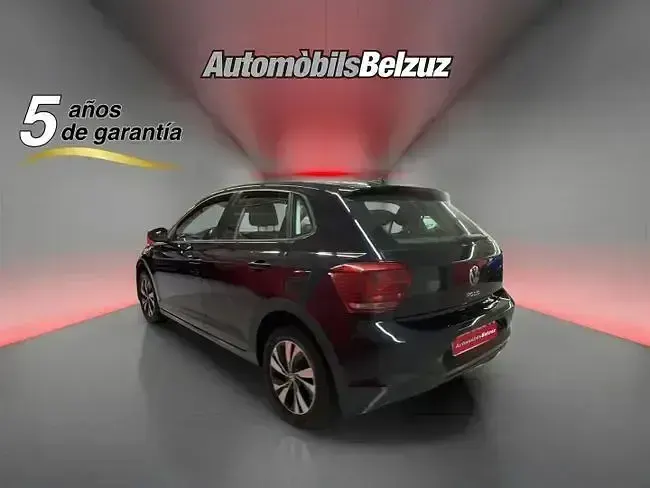 Usado VW Polo Advance 95 CV (69 kW) 2021 Negro Utilitario