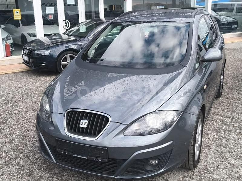 Gris / plata Usado 2012 Seat Altea XL Style Monovolumen | 7900 € (Un poco caro) - Imagen 1/4