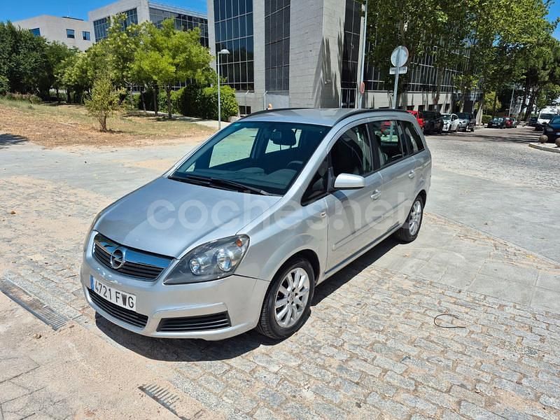 Gris / plata Usado 2007 Opel Zafira Enjoy Monovolumen | 3750 € (Buen precio) - Imagen 1/4
