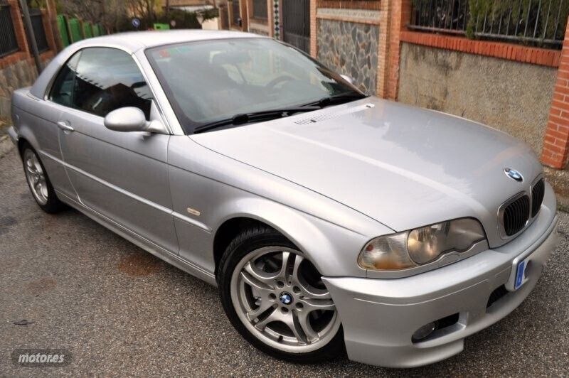 Usado BMW 330 Cabriolet Sport Line 231 CV (169 kW) 2001 Plateado Descapotable