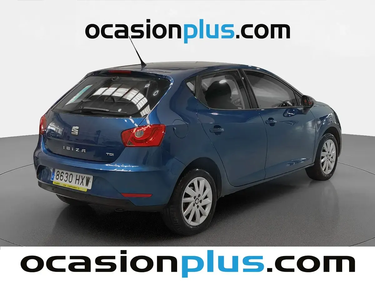 Usado Seat Ibiza Style 105 CV (77 kW) 2014 Azul Utilitario