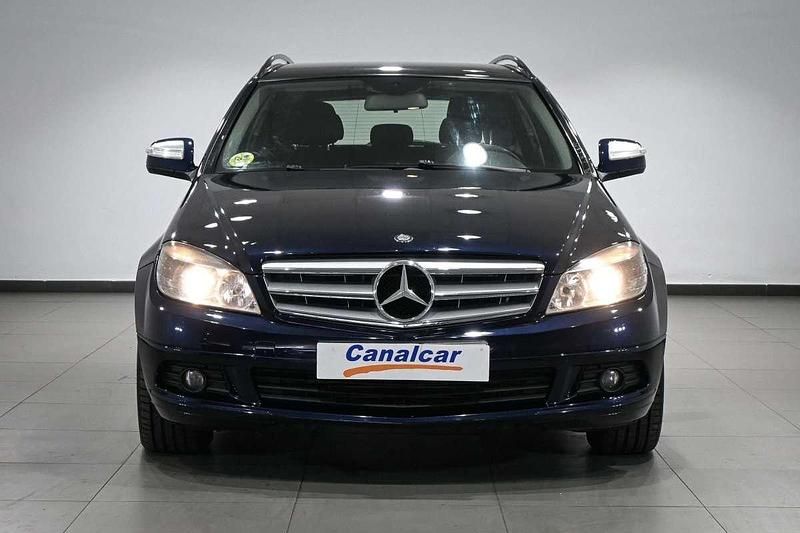 Usado Mercedes C220 Classic 170 CV (125 kW) 2008 Azul Familiar