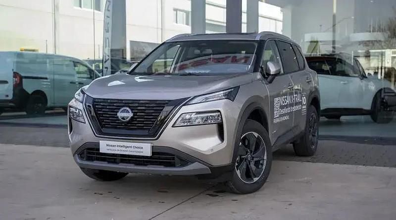 Nuevo Nissan X-Trail N-Connecta 204 CV (150 kW) 2025 Champagne silver metalizado SUV