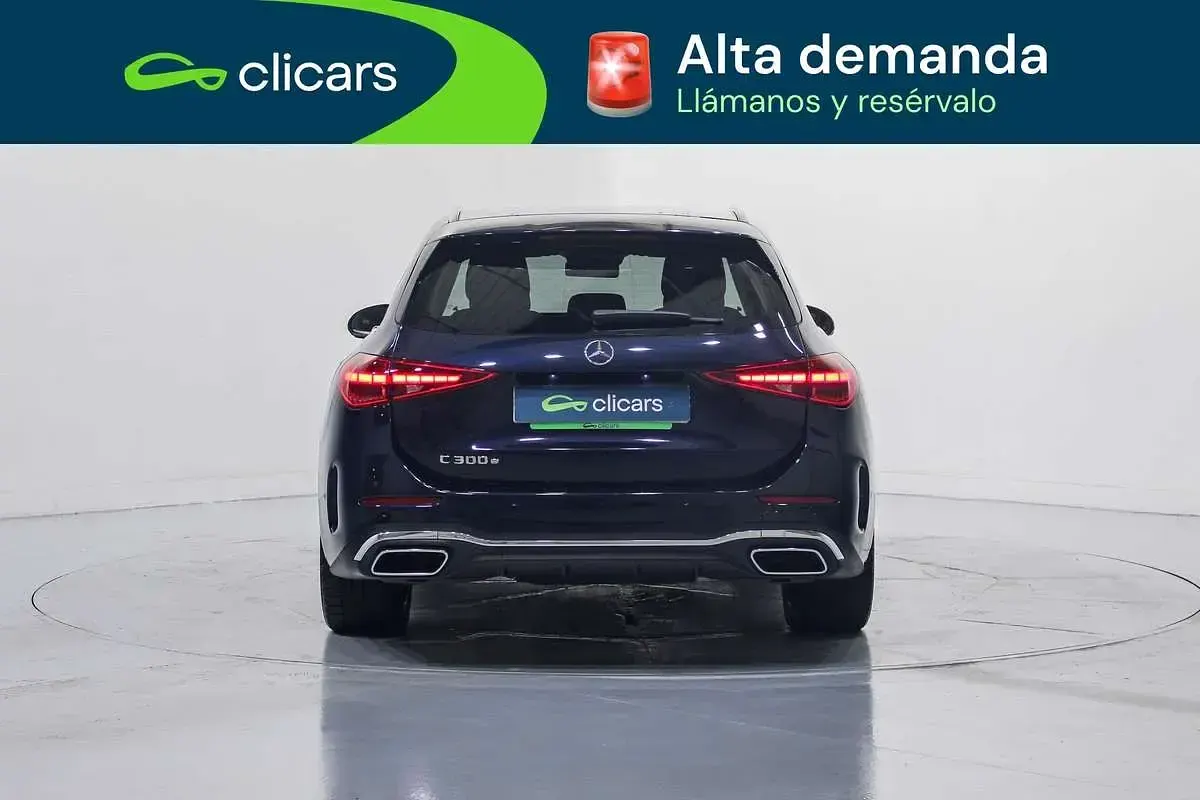 Usado Mercedes C220 200 CV (147 kW) 2022 Azul Familiar