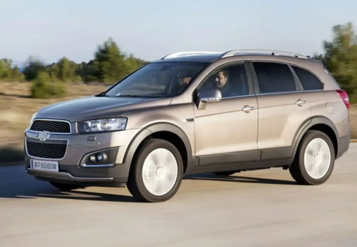Usado Chevrolet Captiva LT 163 CV (119 kW) 2013 Blanco SUV