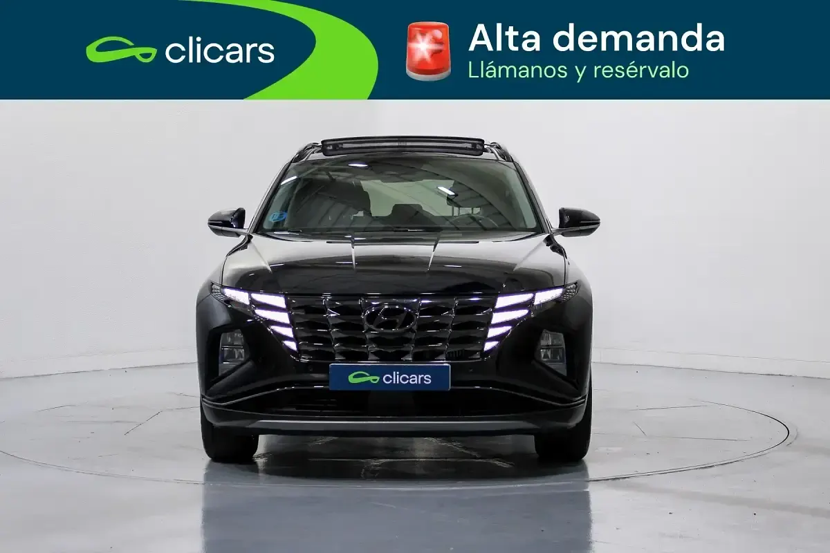 Usado Hyundai Tucson 136 CV (100 kW) 2023 Negro SUV