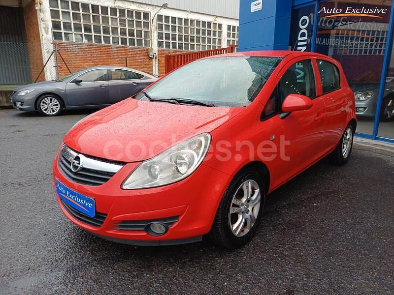 Usado Opel Corsa 90 CV (66 kW) 2009 Rojo Berlina