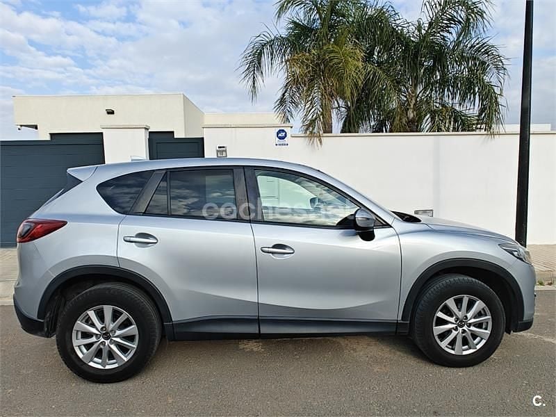 Usado Mazda CX-5 Style 150 CV (110 kW) 2015 Gris / plata SUV