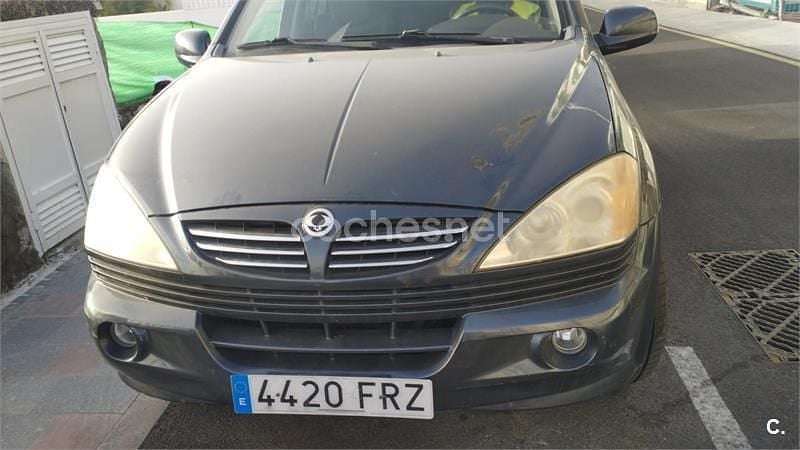 Usado SsangYong Kyron 141 CV (103 kW) 2007 Negro SUV