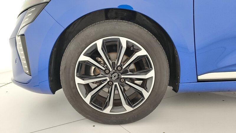 Usado Renault Clio V Techno 100 CV (73 kW) 2025 Azul Berlina