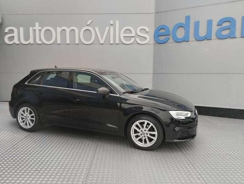 Negro Usado 2020 Audi A3 Sportback Business Utilitario | 20.000 € (Super precio) - Imagen 1/4