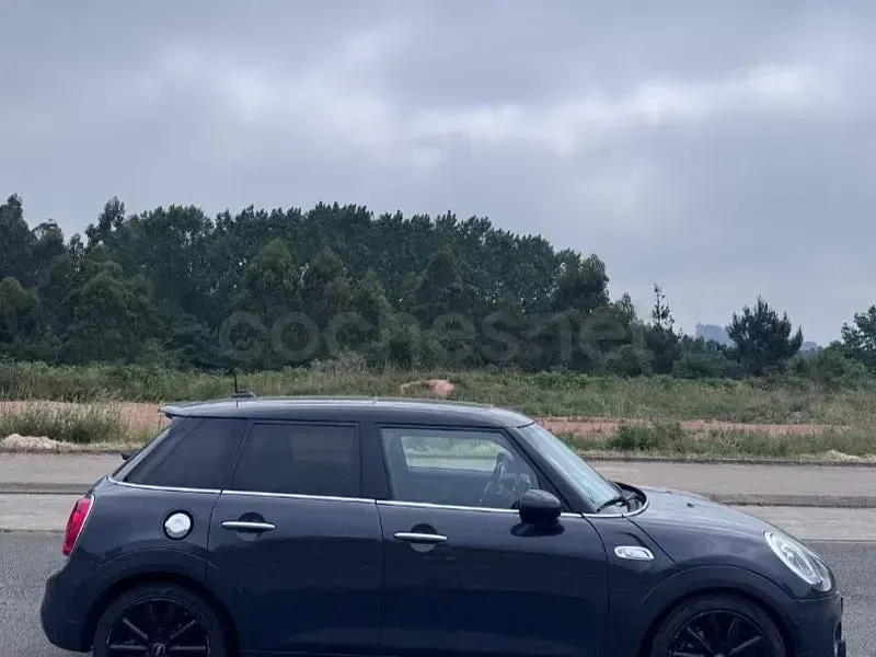 Usado Mini Cooper S 192 CV (141 kW) 2017 Negro Utilitario
