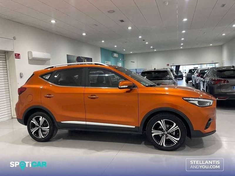 Usado MG ZS Comfort 107 CV (78 kW) 2025 Naranja SUV