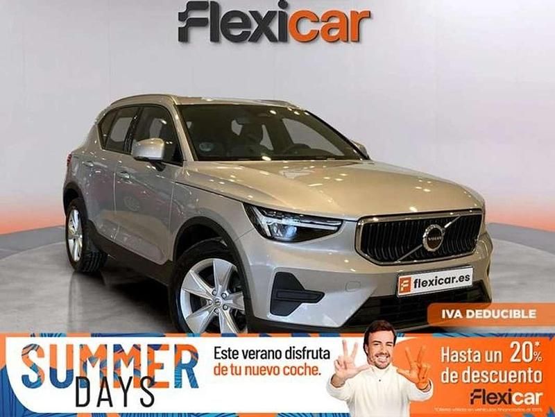 Gris Usado 2023 Volvo XC40 Core SUV | 26.590 € (Buen precio) - Imagen 1/4