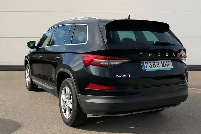 Usado Skoda Kodiaq Ambition 150 CV (110 kW) 2023 Negro SUV