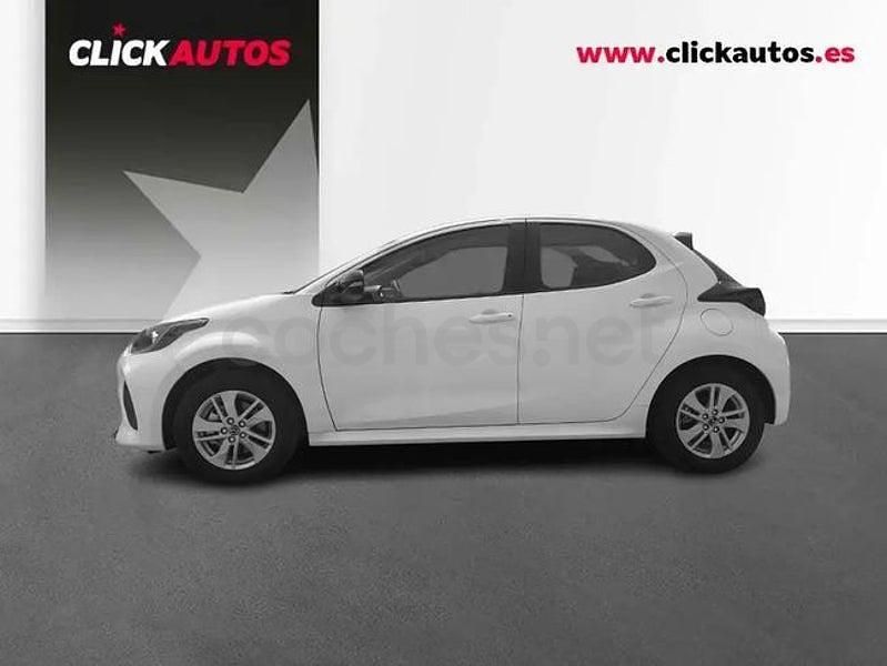 Usado Mazda 2 Center-Line 116 CV (85 kW) 2025 Blanco Utilitario