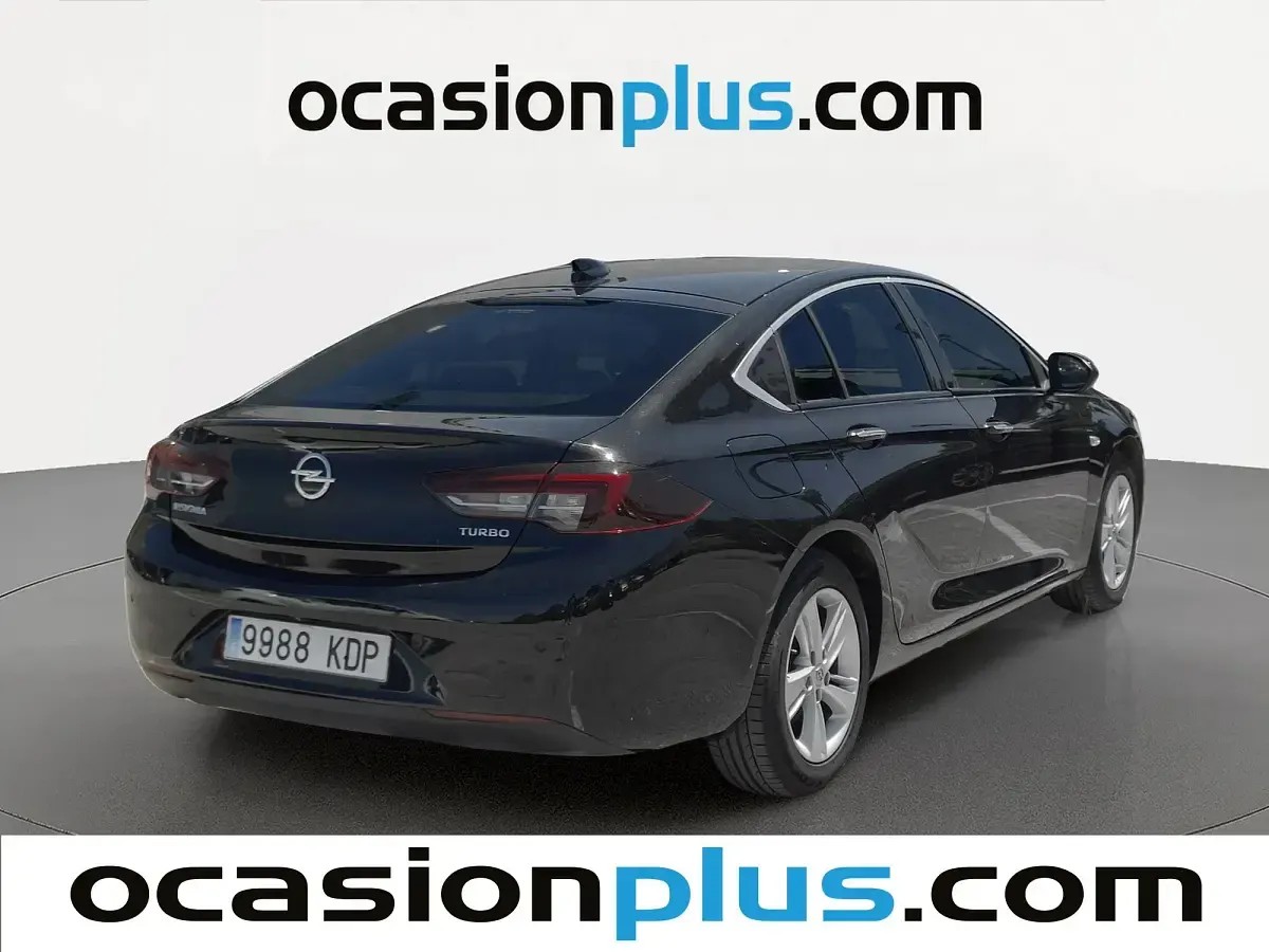 Usado Opel Insignia Excellence 140 CV (102 kW) 2017 Negro Berlina