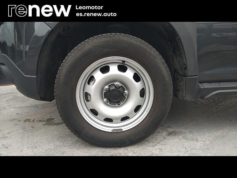 Usado Dacia Duster Essentiel 100 CV (73 kW) 2024 Gris SUV