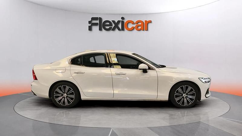 Usado Volvo S60 Business Edition 190 CV (139 kW) 2020 Blanco Berlina